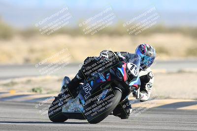 media/Dec-07-2025-CVMA (Sun) [[3e7d2de5dc]]/Race 10-Formula 40 Open/